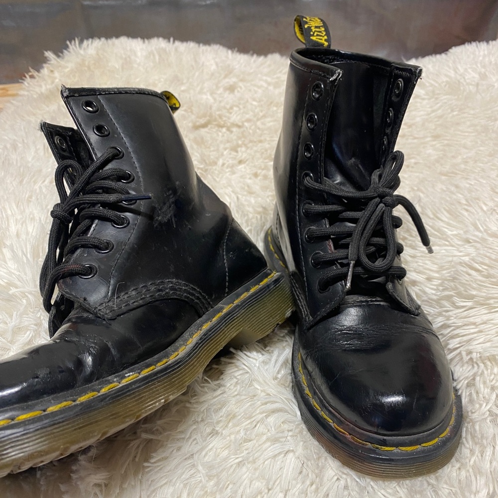 classic dr martens combat boots